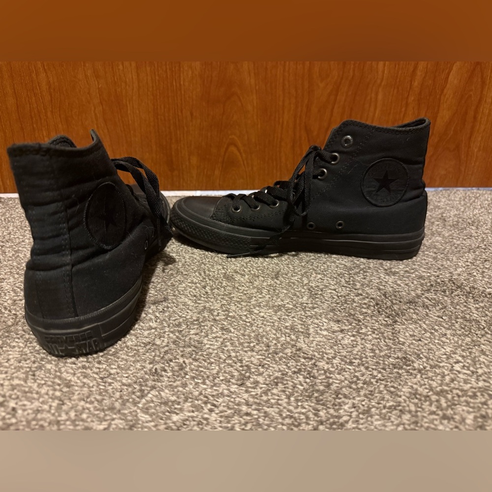 Converse Black High-Tops with lunarlon lining